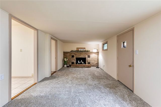 154 Nesslers Lane, Hempfield Twp, PA 15601