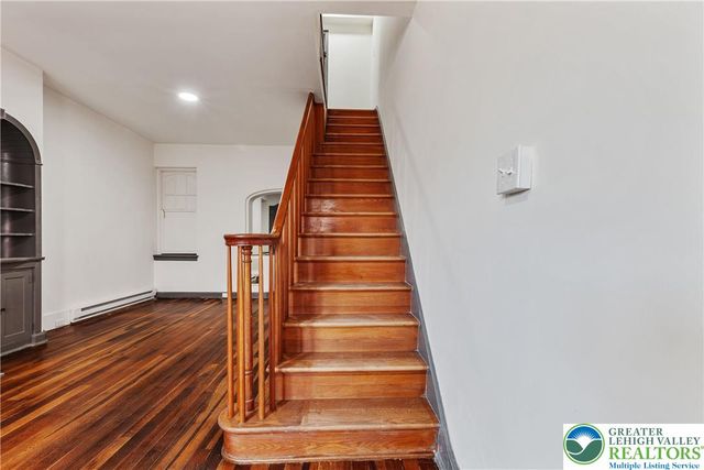 25 West Coal Street, Shenandoah Boro, PA 17976