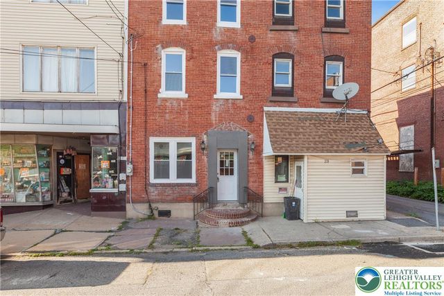 25 West Coal Street, Shenandoah Boro, PA 17976