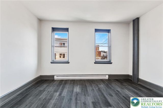 25 West Coal Street, Shenandoah Boro, PA 17976