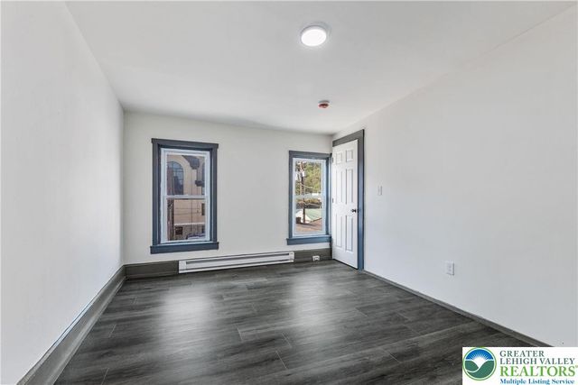 25 West Coal Street, Shenandoah Boro, PA 17976