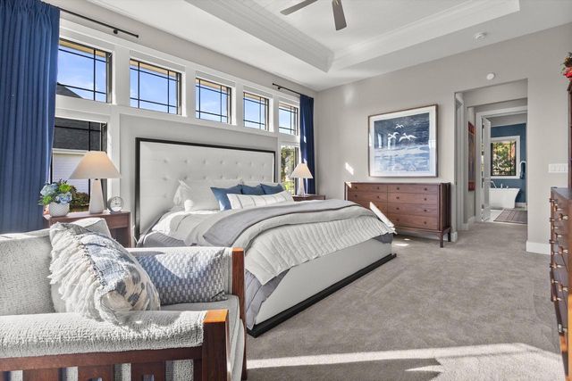 235 Four Winds COURT, Hartland, WI 53029