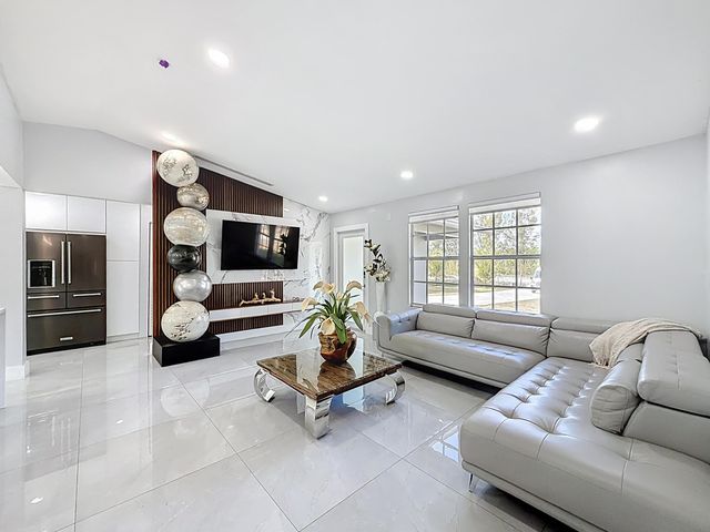 11160 Orange Boulevard, The Acreage, FL 33412