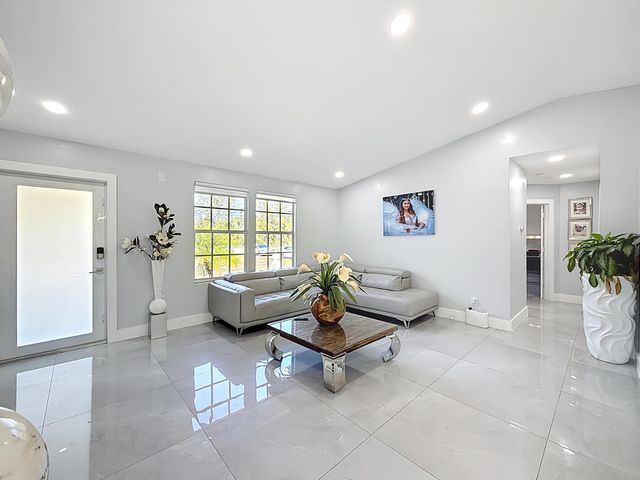 11160 Orange Boulevard, The Acreage, FL 33412