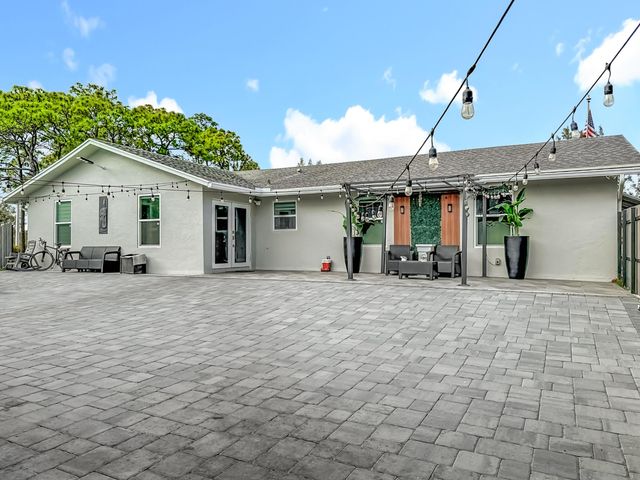 11160 Orange Boulevard, The Acreage, FL 33412