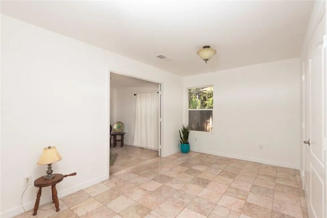10416 Clybourn Avenue, Shadow Hills, CA 91040