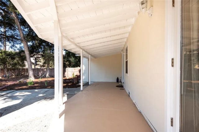 10416 Clybourn Avenue, Shadow Hills, CA 91040