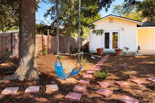 10416 Clybourn Avenue, Shadow Hills, CA 91040