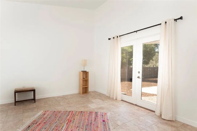 10416 Clybourn Avenue, Shadow Hills, CA 91040