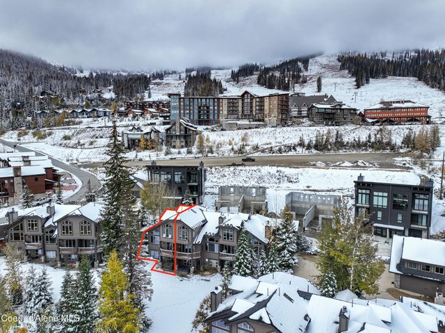 27 The Glades, 2C, Sandpoint, ID 83864