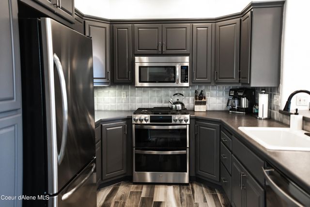 27 The Glades, 2C, Sandpoint, ID 83864