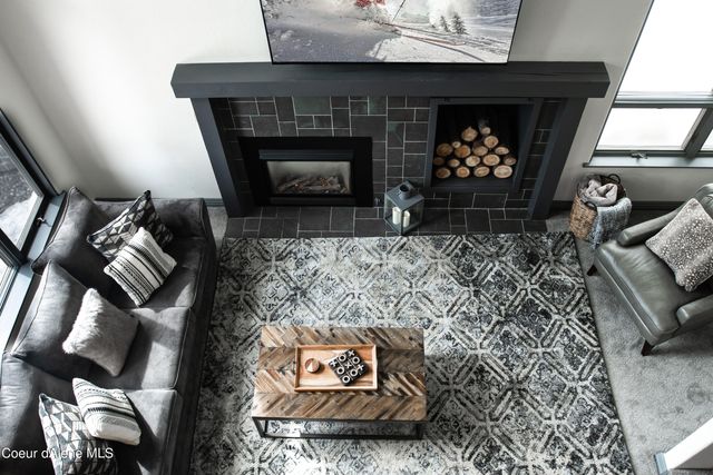 27 The Glades, 2C, Sandpoint, ID 83864