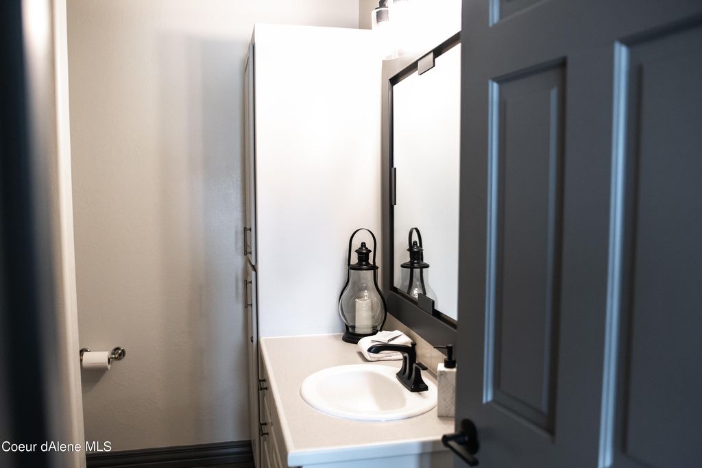 27 The Glades, 2C, Sandpoint, ID 83864 photo 25