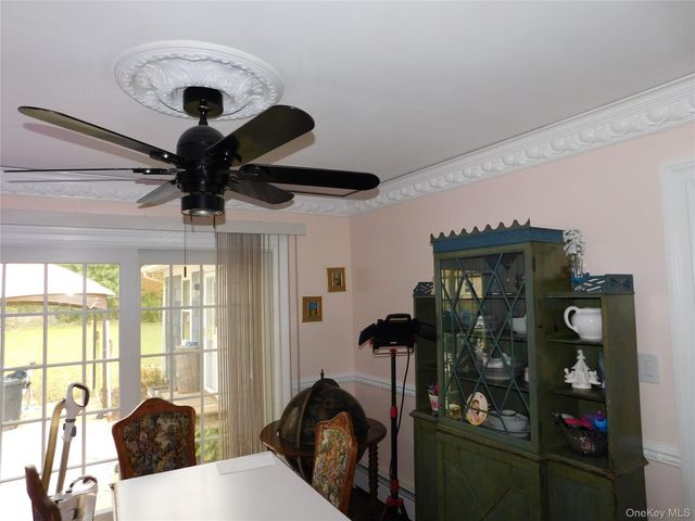 37 Burrs Lane, Dix Hills, NY 11746