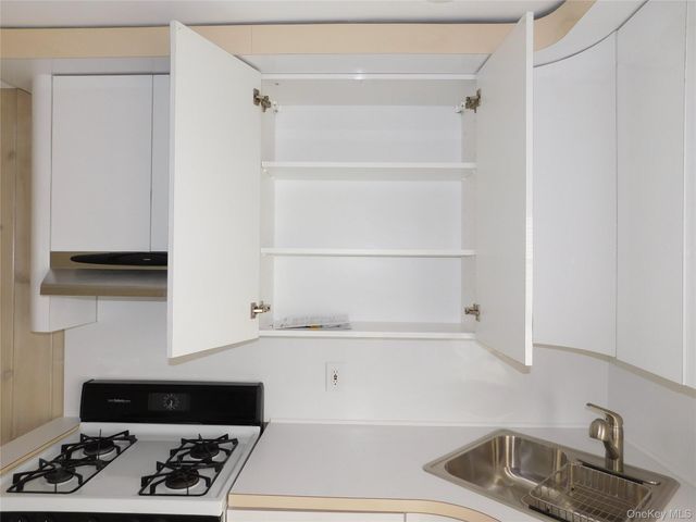 37 Burrs Lane, Dix Hills, NY 11746