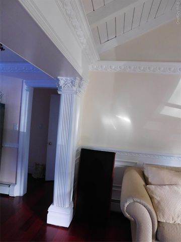 37 Burrs Lane, Dix Hills, NY 11746