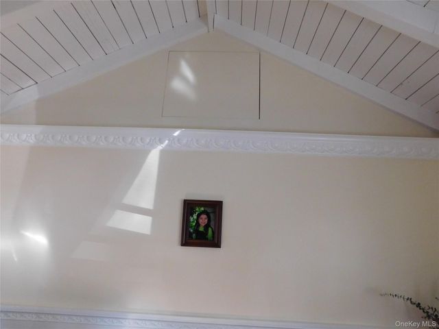 37 Burrs Lane, Dix Hills, NY 11746