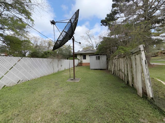147 Woodland Drive, El Dorado, AR 71730