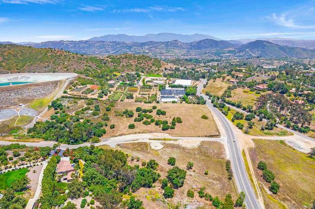 Mission Road, Fallbrook, CA 92028