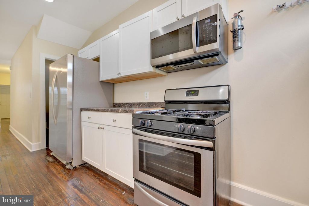 618 COLUMBIA RD NW, Washington, DC 20001