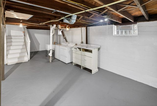 673 Hamline Avenue S, Saint Paul, MN 55116