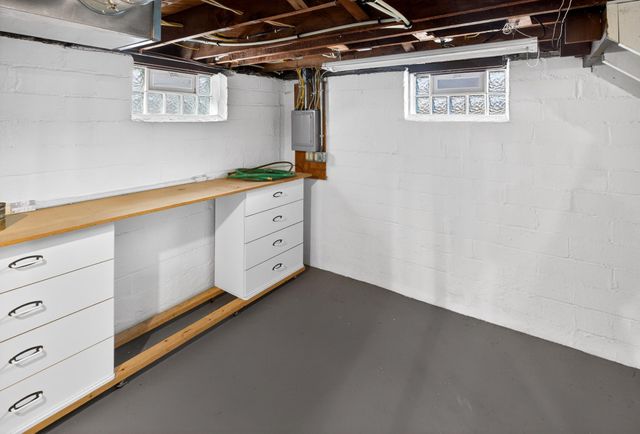 673 Hamline Avenue S, Saint Paul, MN 55116