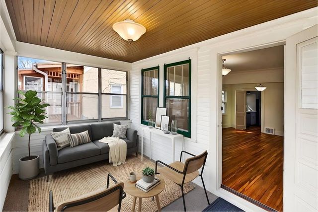 673 Hamline Avenue S, Saint Paul, MN 55116