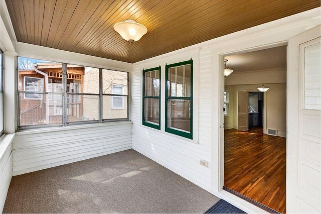 673 Hamline Avenue S, Saint Paul, MN 55116