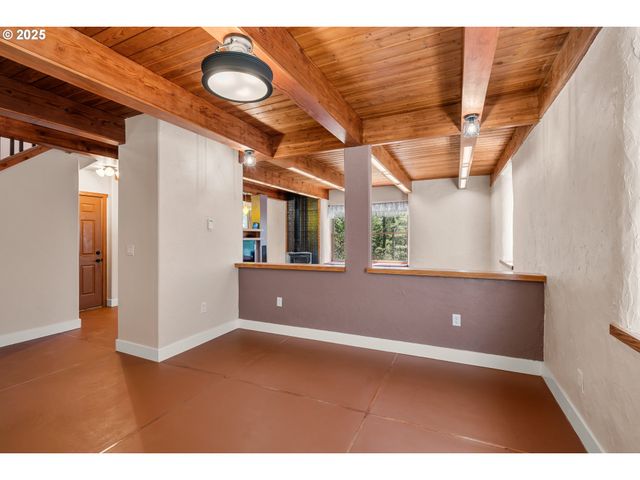 827 TYLER CREEK Rd, Ashland, OR 97520
