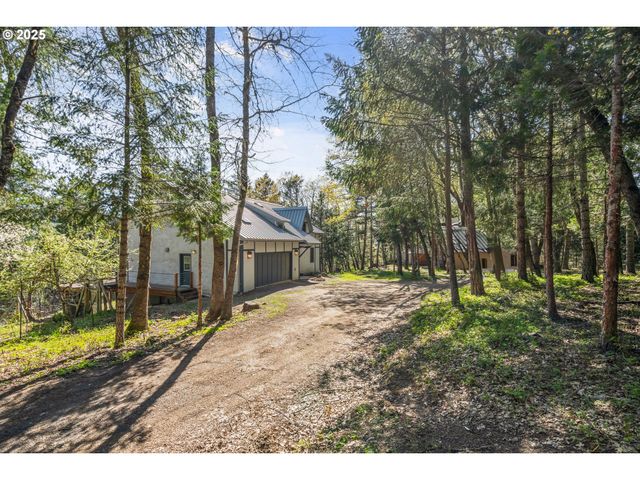 827 TYLER CREEK Rd, Ashland, OR 97520