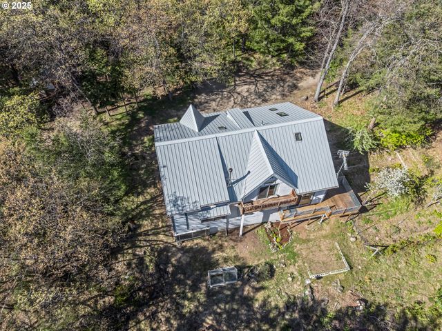 827 TYLER CREEK Rd, Ashland, OR 97520