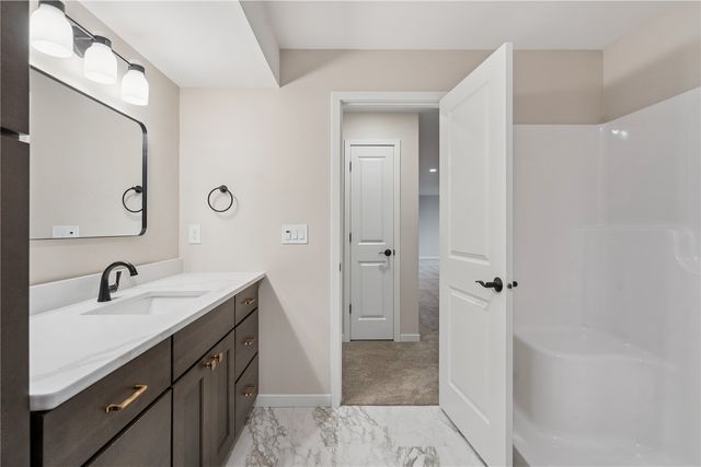 640 Maclan Court, Iowa City, IA 52246