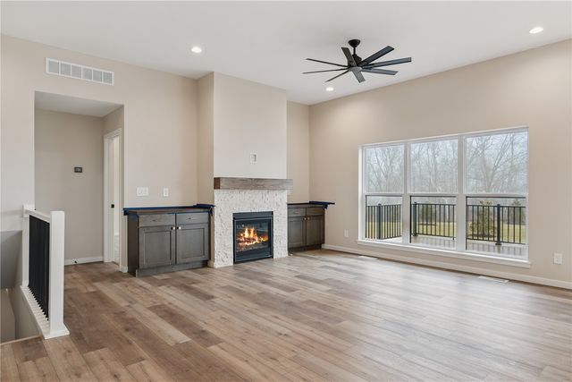 640 Maclan Court, Iowa City, IA 52246