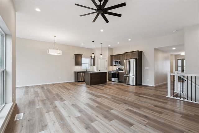 640 Maclan Court, Iowa City, IA 52246