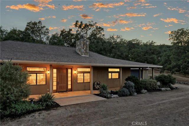 17205 Black Oak Hill, Middletown, CA 95461