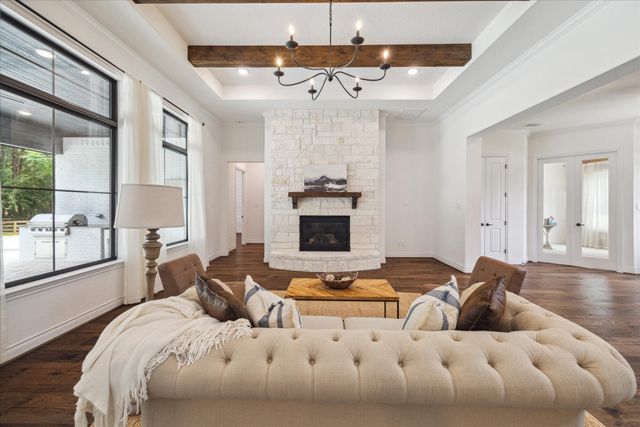 19414 Whispering Grove W, Tomball, TX 77377