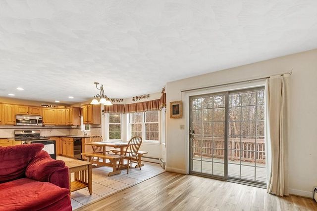 22 Lakewood Drive, Alton, NH 03810