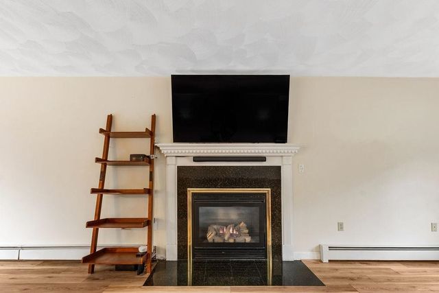 22 Lakewood Drive, Alton, NH 03810