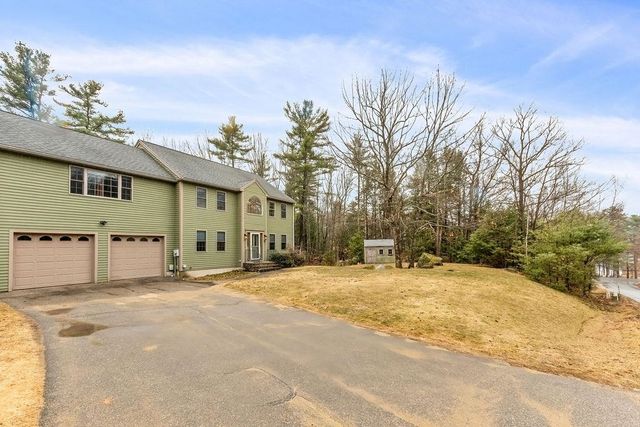 22 Lakewood Drive, Alton, NH 03810