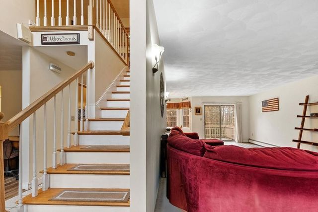 22 Lakewood Drive, Alton, NH 03810