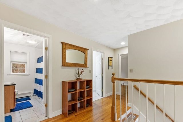 22 Lakewood Drive, Alton, NH 03810