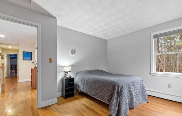 22 Lakewood Drive, Alton, NH 03810