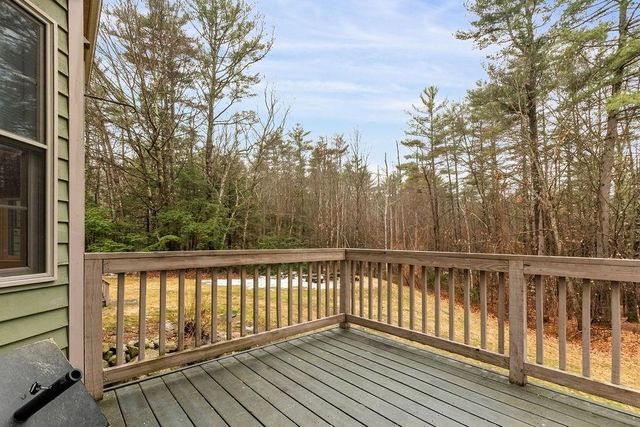 22 Lakewood Drive, Alton, NH 03810