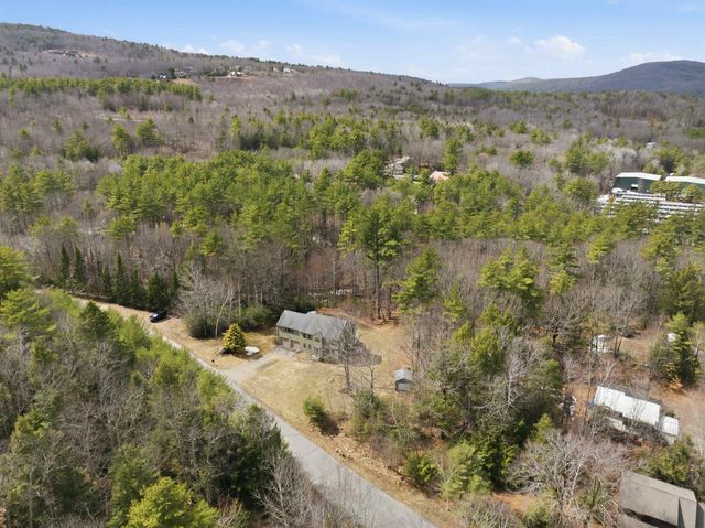 22 Lakewood Drive, Alton, NH 03810