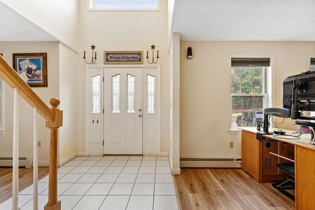 22 Lakewood Drive, Alton, NH 03810