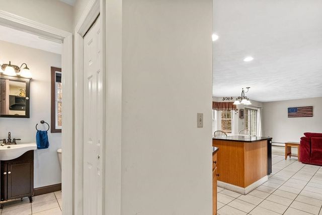 22 Lakewood Drive, Alton, NH 03810