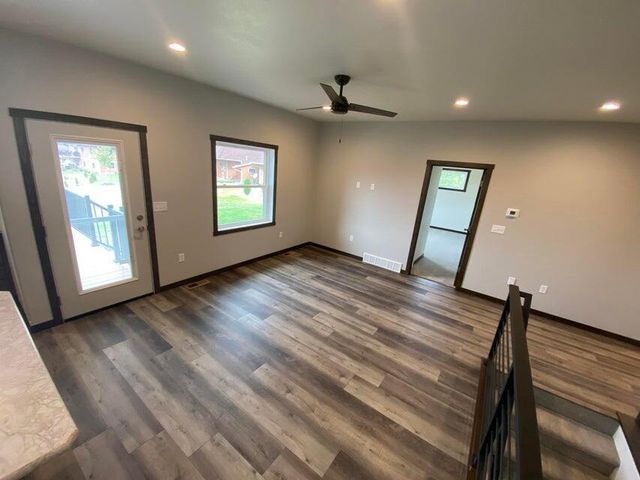 W7708 Parcher COURT, Holmen, WI 54636