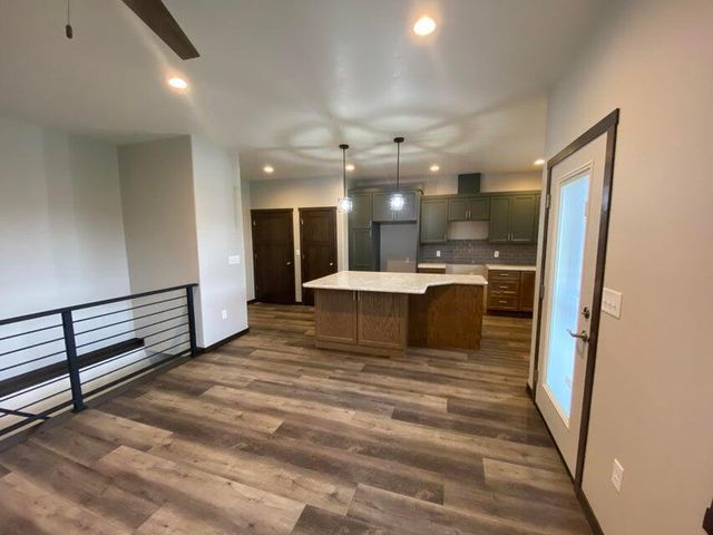 W7708 Parcher COURT, Holmen, WI 54636