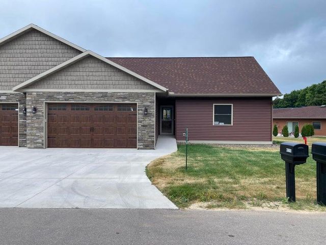 W7708 Parcher COURT, Holmen, WI 54636