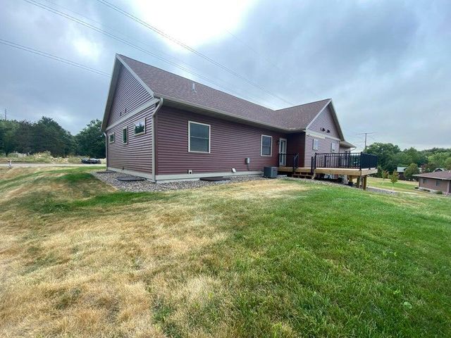 W7708 Parcher COURT, Holmen, WI 54636